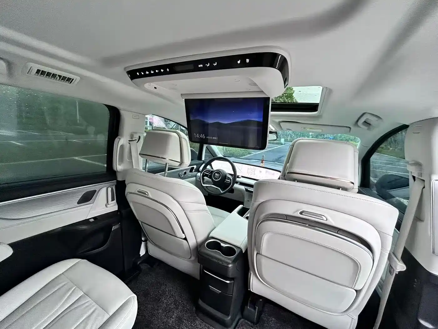 Buick GL8 New Energy 2025 Landlux Smart Edition 7-seater фото 5