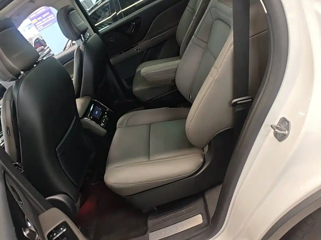 Lincoln Aviator 2025 2024 3.0T V6 AWD Elegance Edition 6-Seater