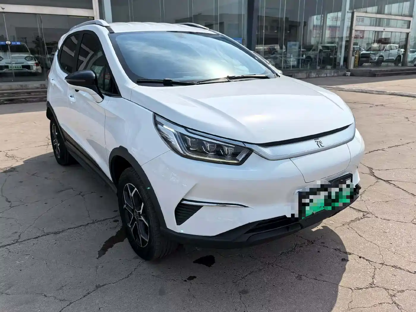 BYD Yuan Pro 2023 401KM Luxury фото 3