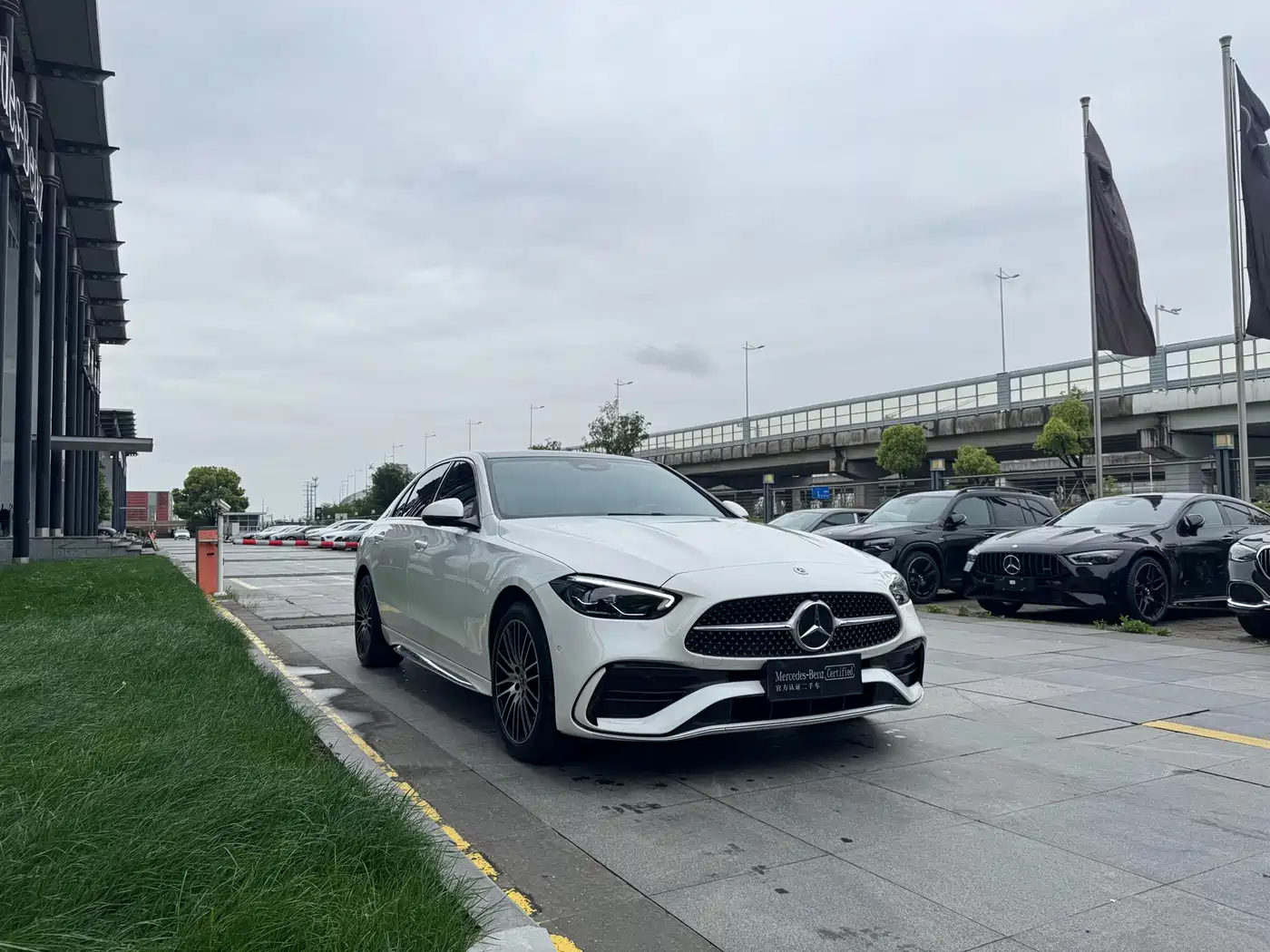 MERCEDES-BENZ CLASS C