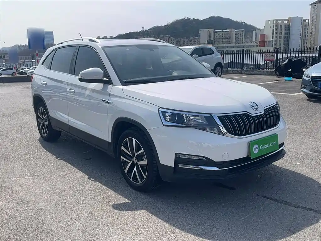 SKODA KOMICK