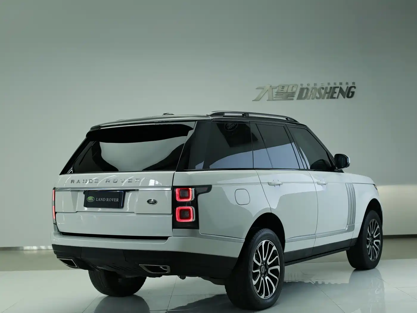 Land Rover Range Rover 2016 2016 3.0 SC V6 Vogue