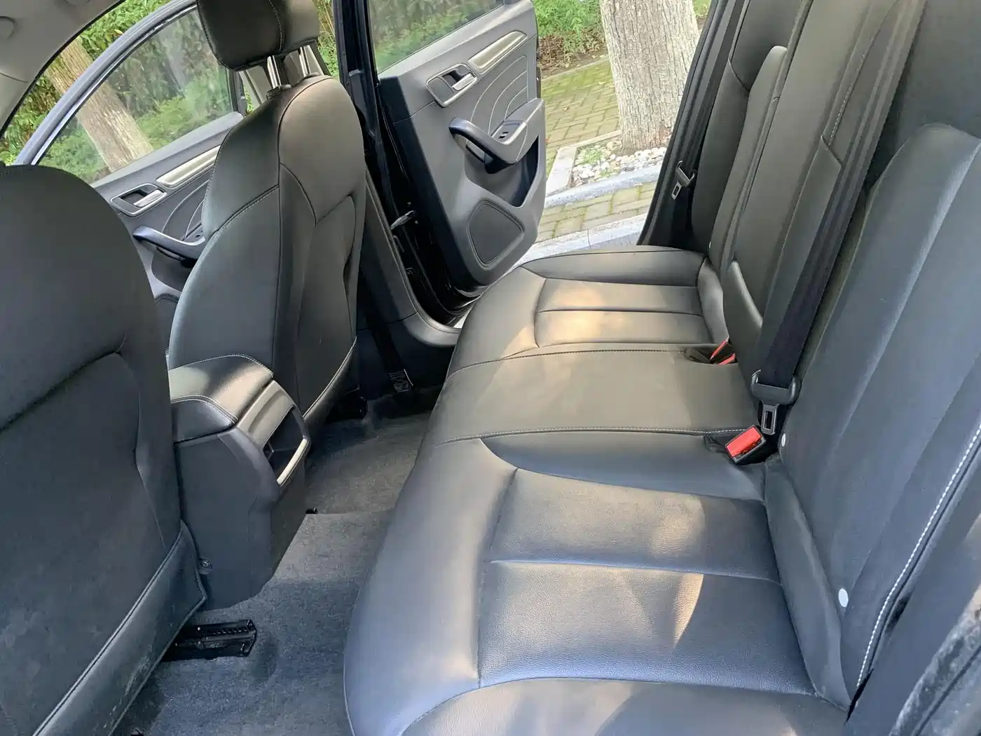 Roewe i6 2018 2017 20T Auto Internet Smart Enjoy Edition