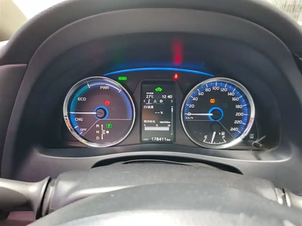 Toyota Levin Twin Engine E+ 2019 1.8PH V E-CVT Luxury Edition фото 12