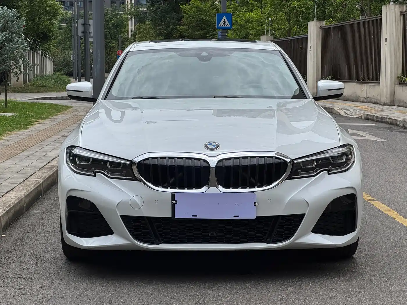 BMW 3 Series 2020 325Li M Sport Package фото 2