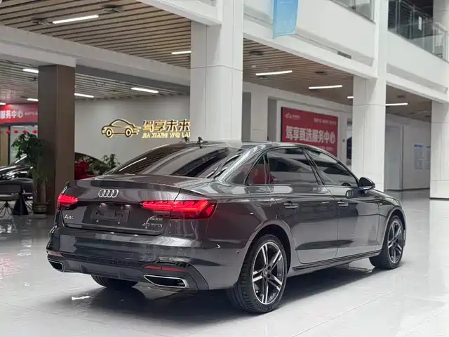 Audi A4L 2022 40 TFSI Luxury Dynamic — фото 5