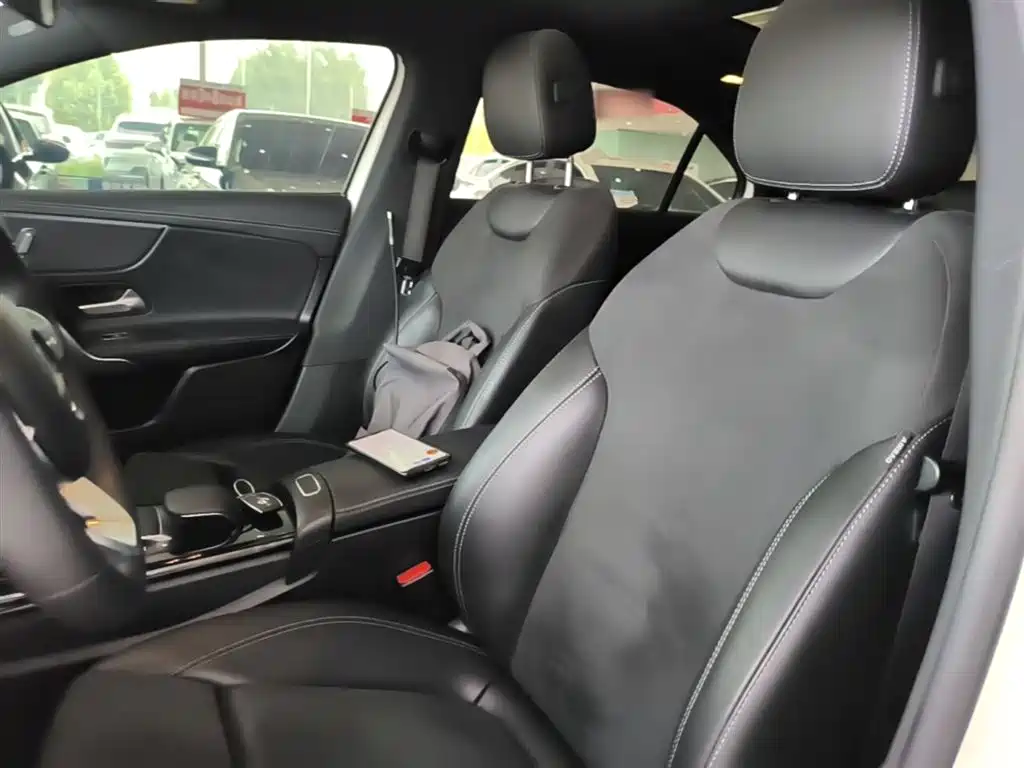Mercedes-Benz A-Class 2020 Facelift A 200 L Sport Sedan Fashion фото 15