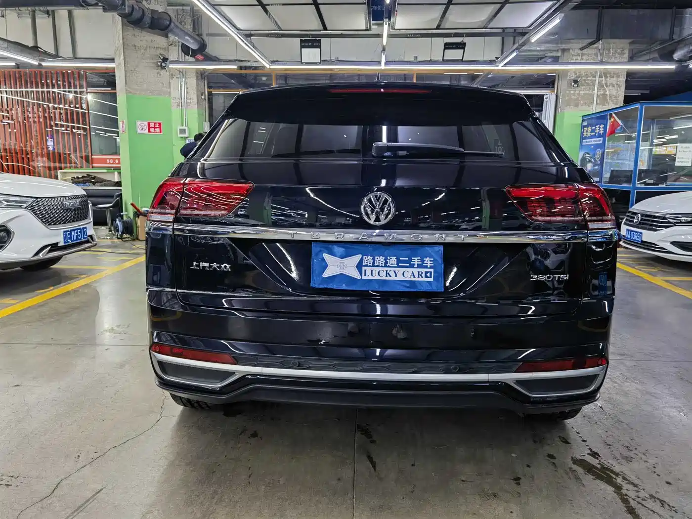 Volkswagen Teramont 2020 Teramont X 380TSI 4WD Luxury фото 5