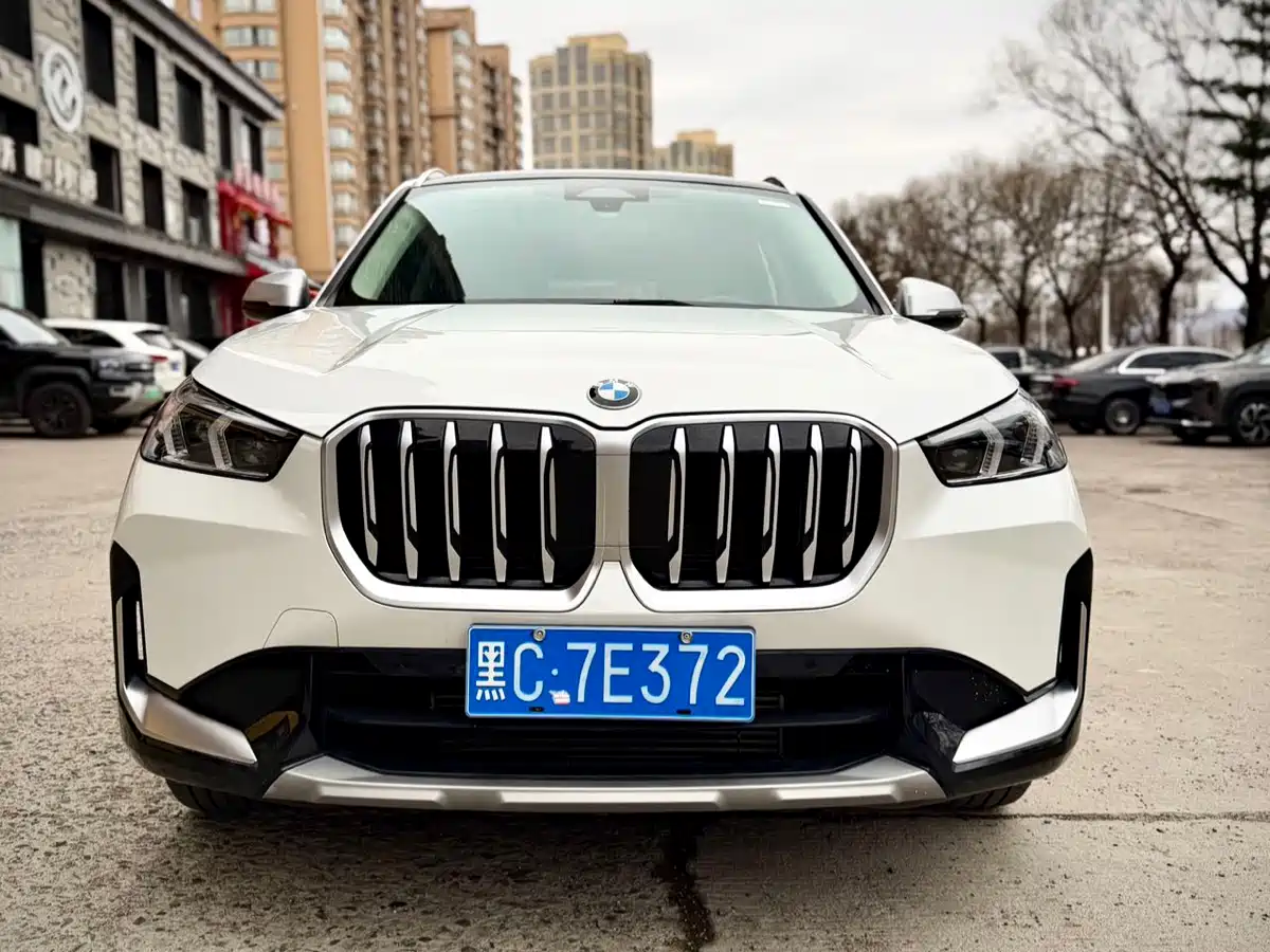 BMW X1 2023 sDrive20Li X Design Package фото 2