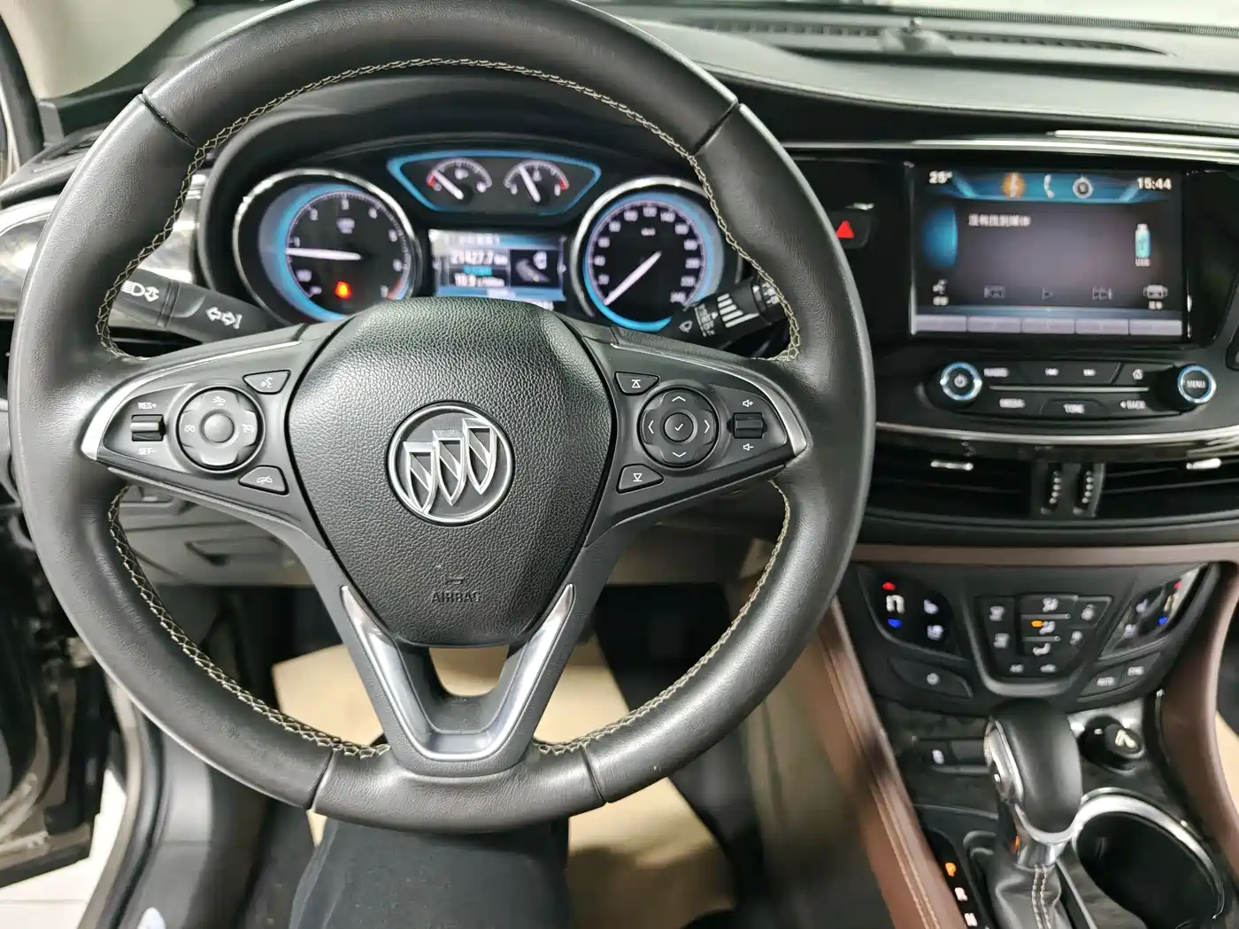 Buick Envision Plus 2016 28T 4WD Luxury фото 15