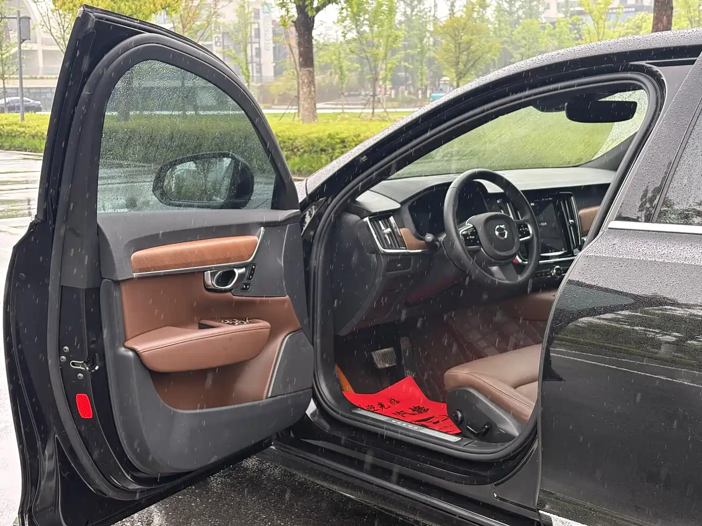 Volvo S90 2025 B5 Zhiyi Luxury Edition фото 7