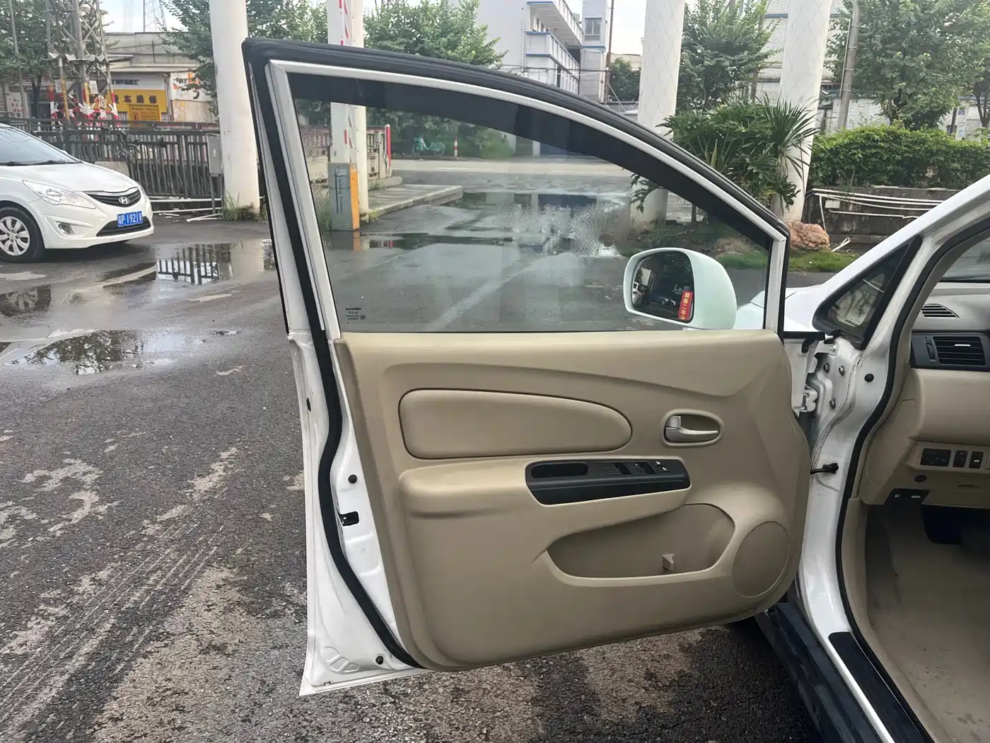 Venucia D50 2014 2013 1.6L Auto Fashion