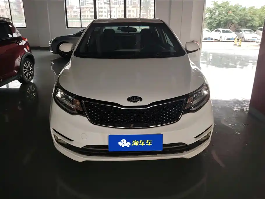 Kia K2 2015 Sedan 1.4L MT GLS фото 2