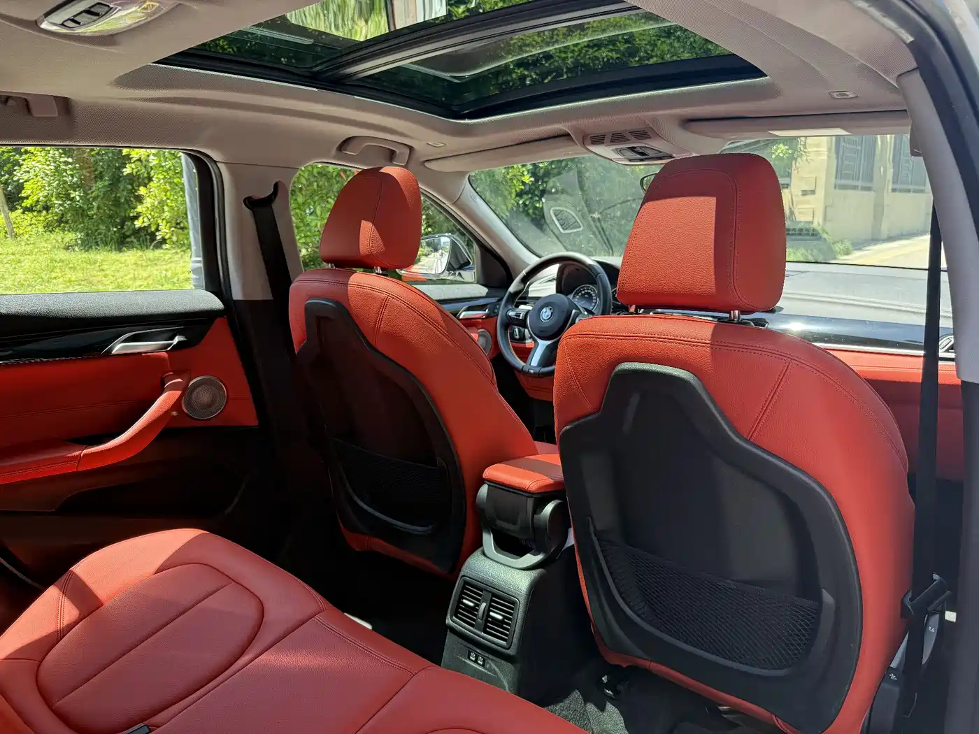 BMW X2 2023 sDrive25i M Sport Shadow Edition фото 14