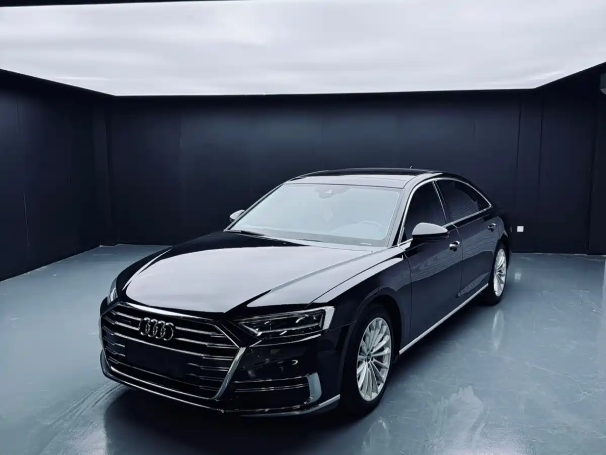 Audi A8 2022 A8L 50 TFSI quattro Comfort Collector's Edition