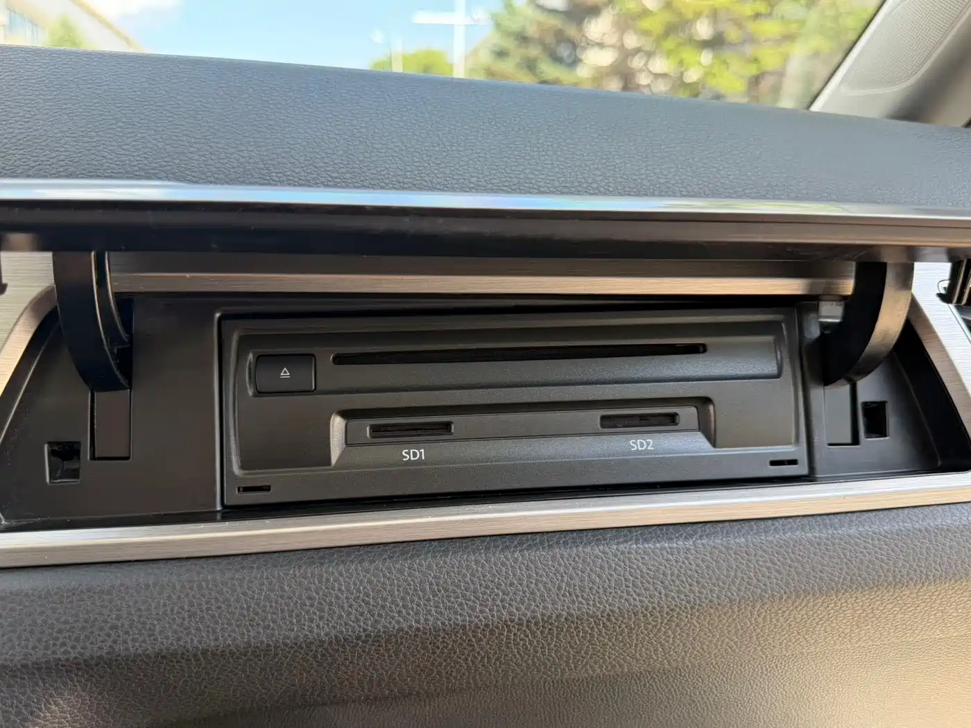 Volkswagen Touran 2021 Touran L 280TSI DSG Cross Edition 7-seater фото 25