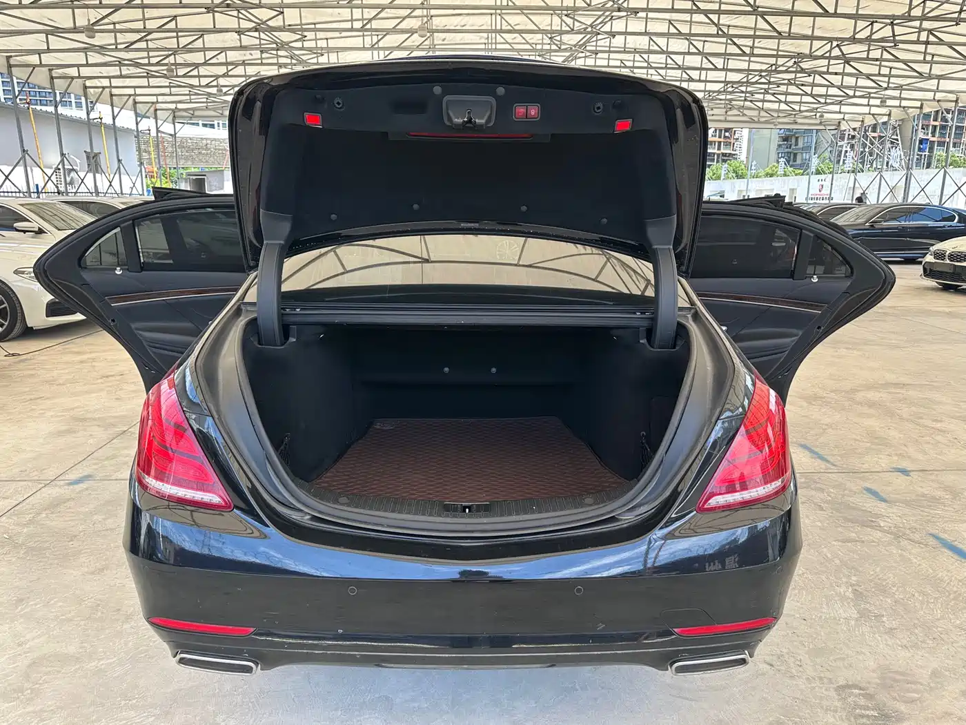 Mercedes-Benz S-Class 2016 S 320 L Luxury фото 11