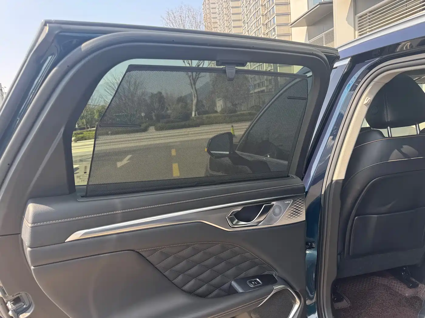 WEI PAI WEI BRAND MOCHA