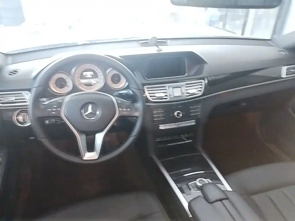 Mercedes-Benz E-Class 2015 Facelift E 200 L Sport фото 10