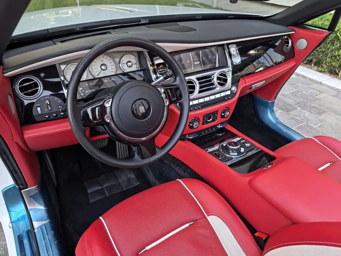 Rolls-Royce Dawn 2021 2018 6.6T Standard