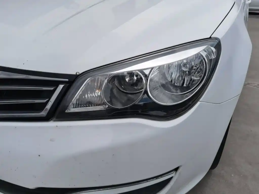Roewe 350 2016 2015 Model 1.5L Automatic Luxury Sunroof Edition