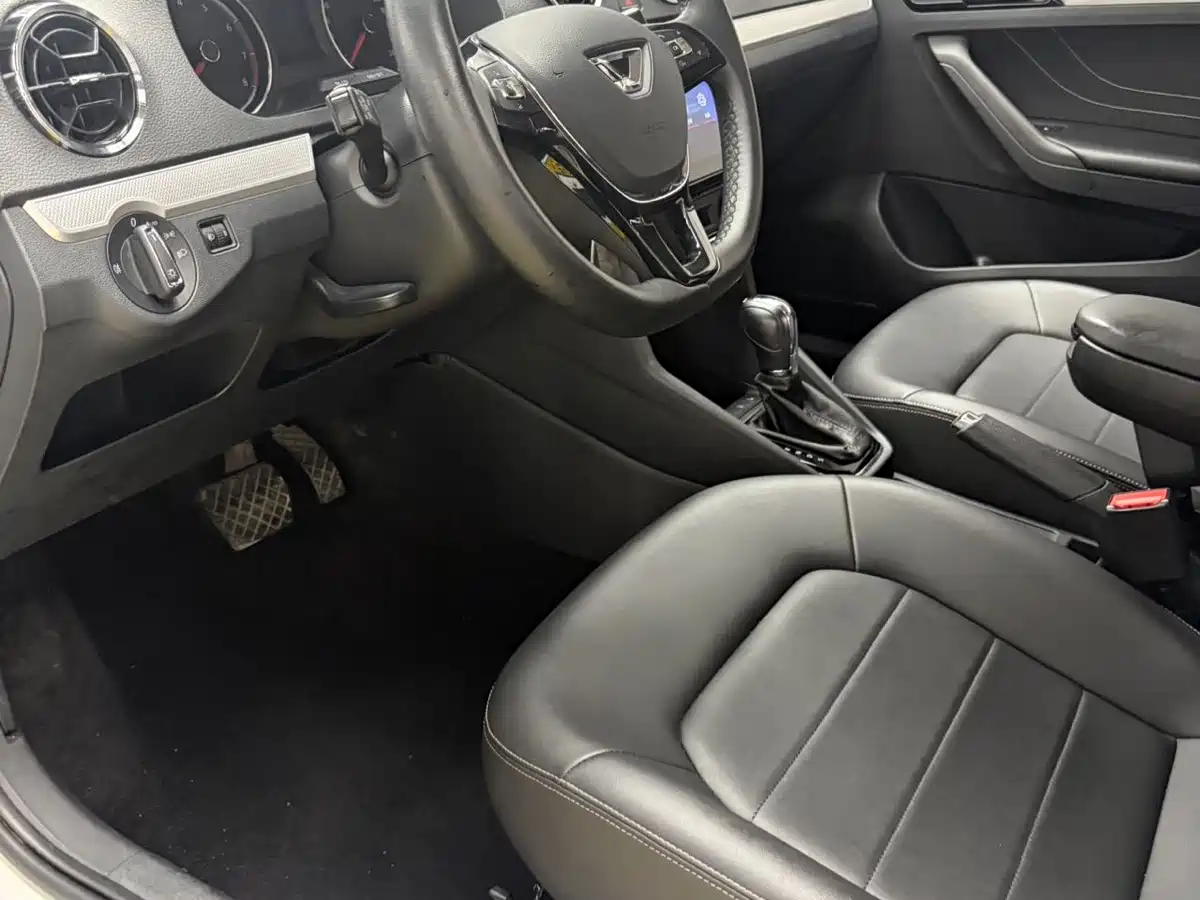 Jetta VA3 2022 2021 1.5L Automatic Glory Edition