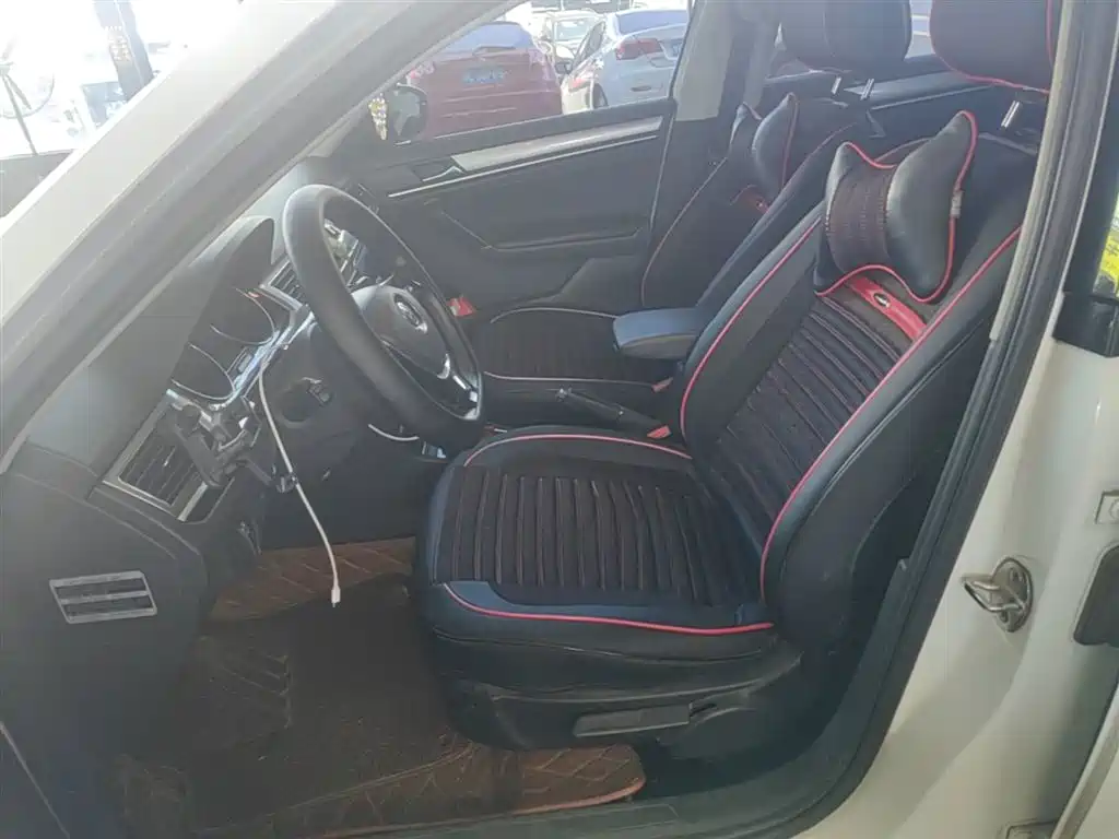 Volkswagen Bora 2016 230TSI DSG Comfort фото 15