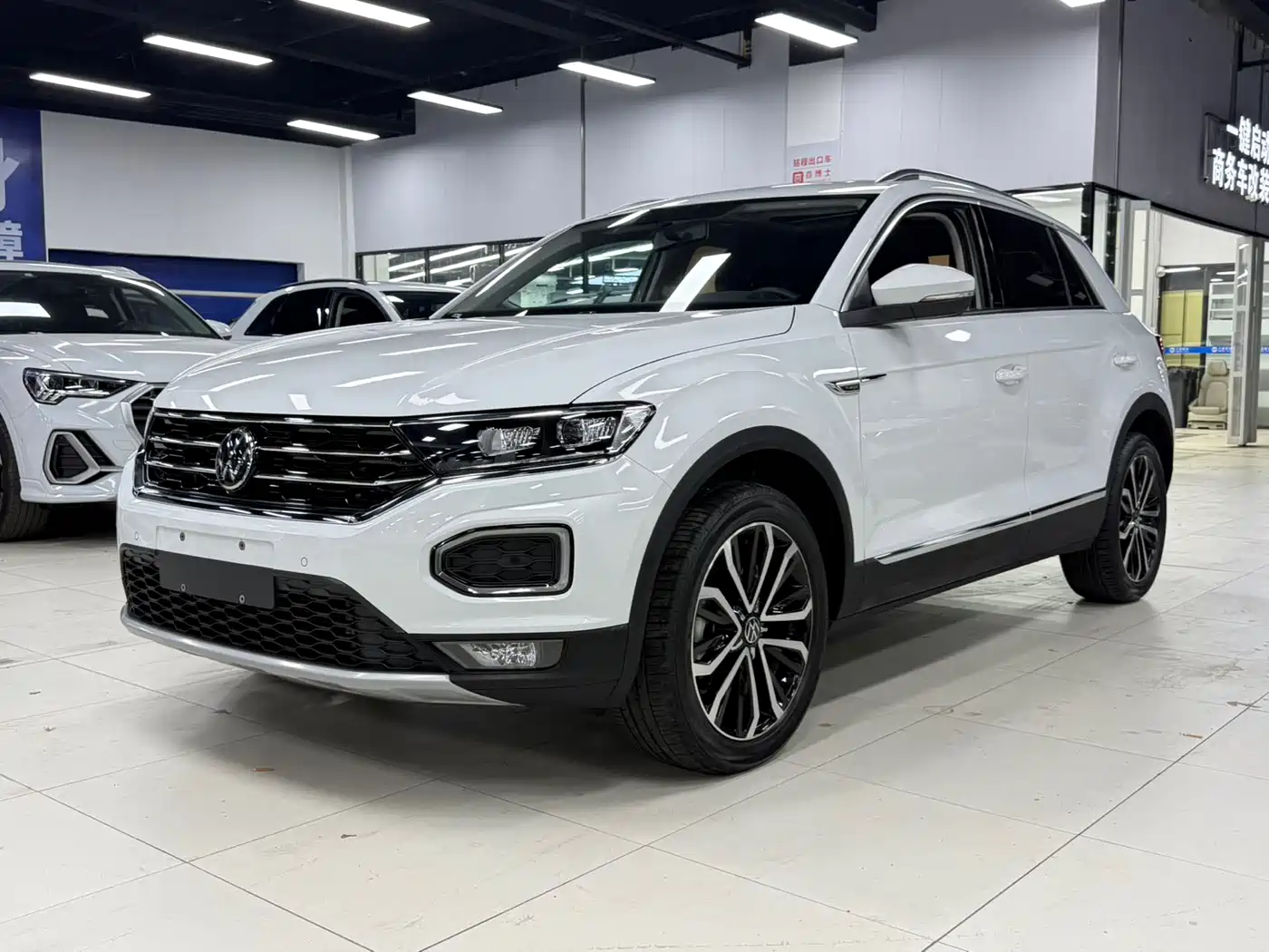Volkswagen T-ROC 2022 280TSI DSG 2WD Comfort PLUS