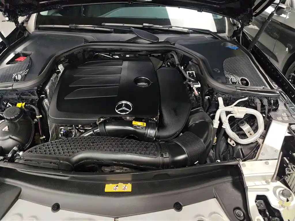 Mercedes-Benz E-Class 2022 Second Facelift E 300 L Luxury фото 16