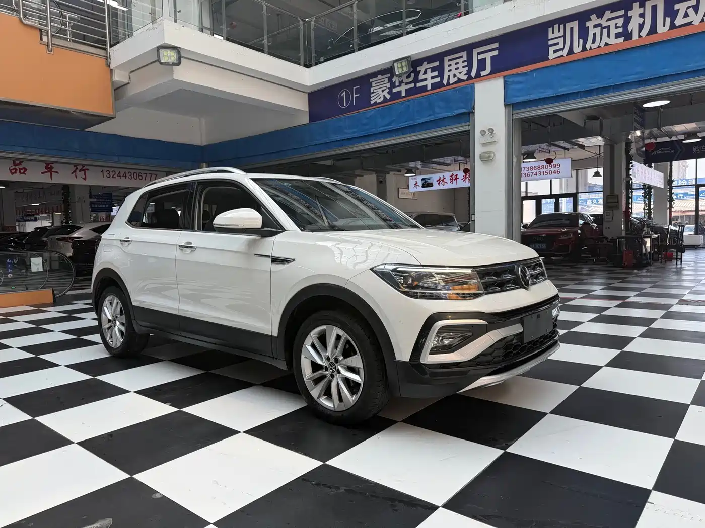 Volkswagen T-Cross, миниатюра 2