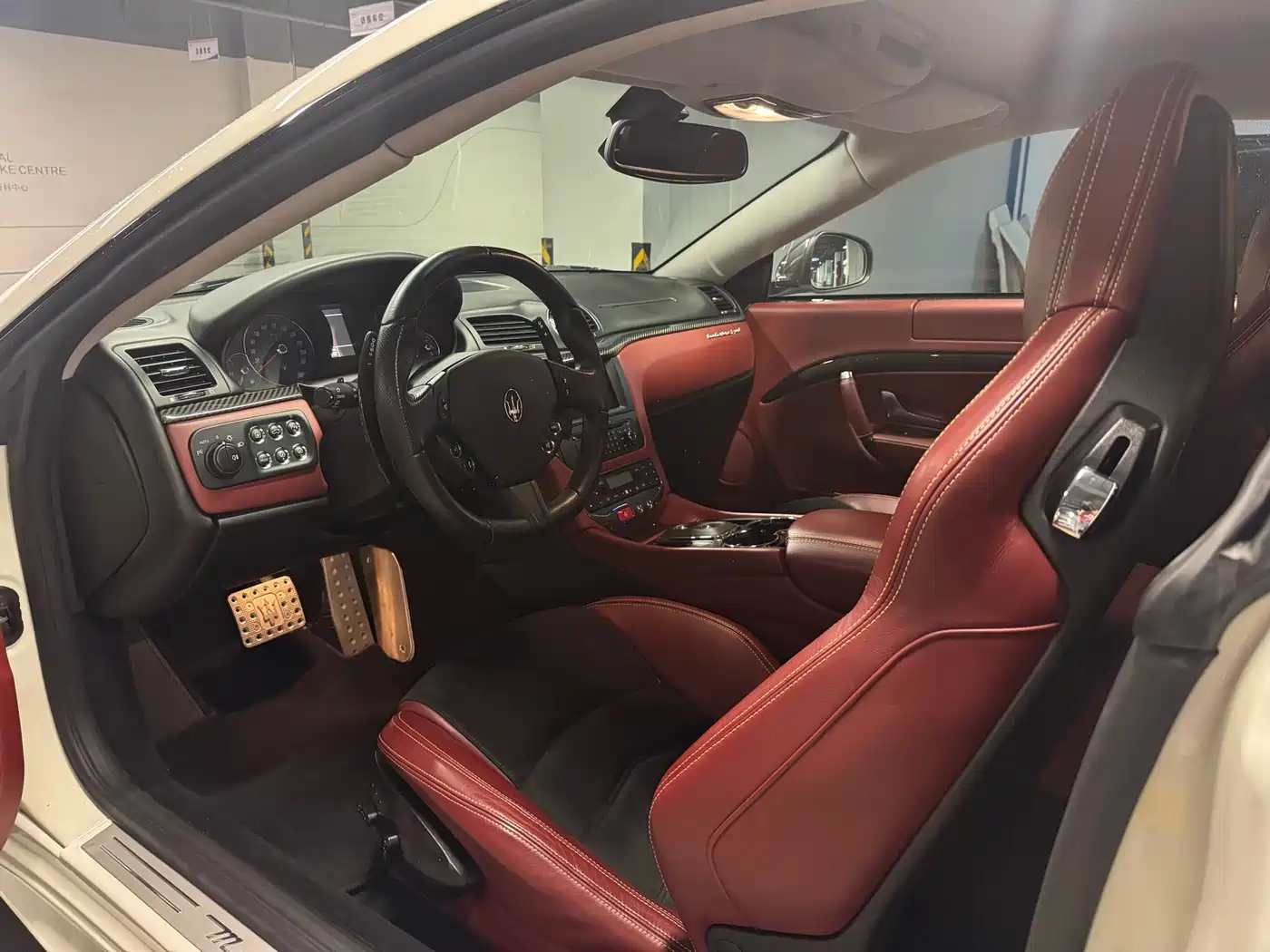 Maserati GranTurismo 2013 4.7L Sport Automatic фото 5