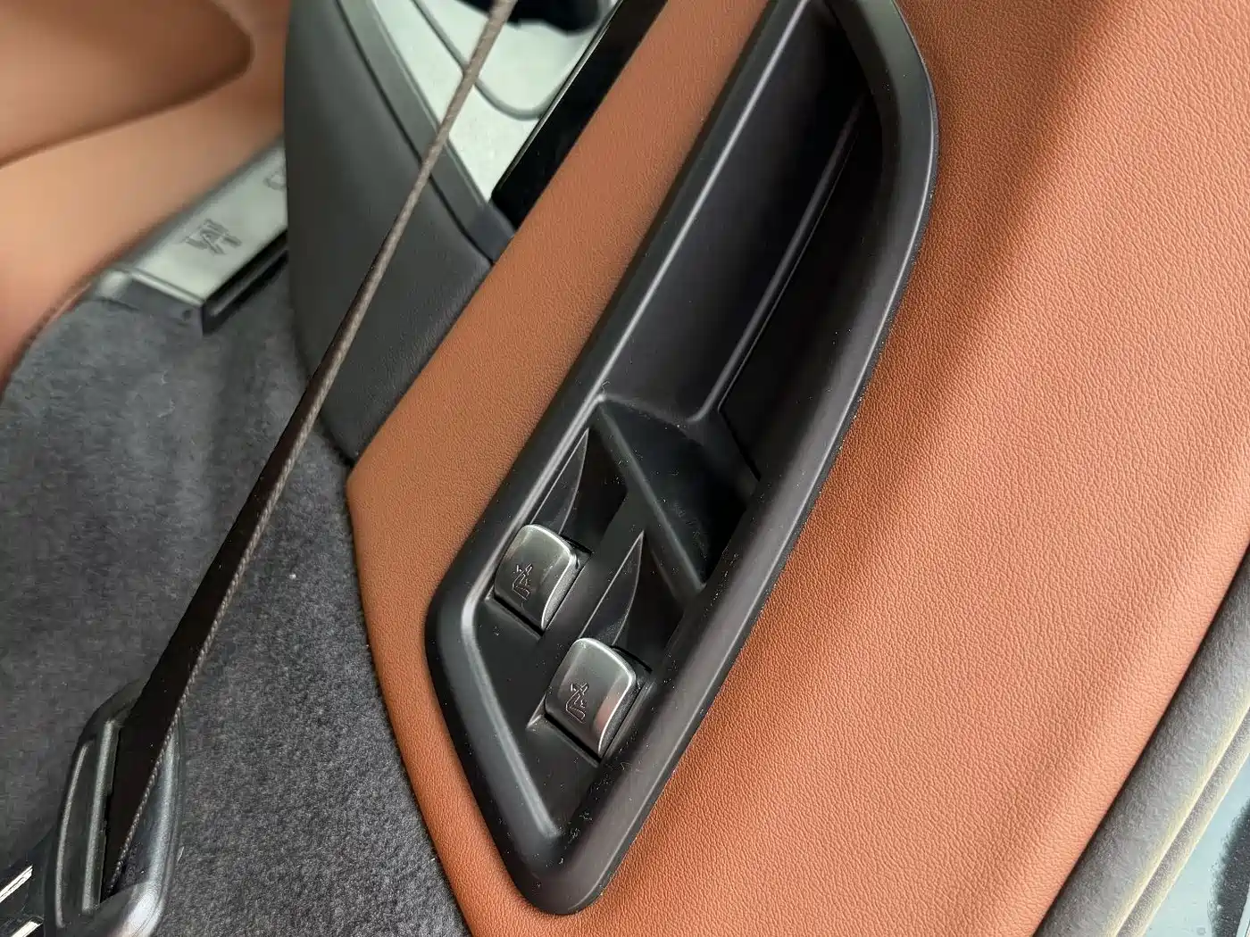 BMW X7 2023 xDrive40i Exclusive M Sport Package фото 24