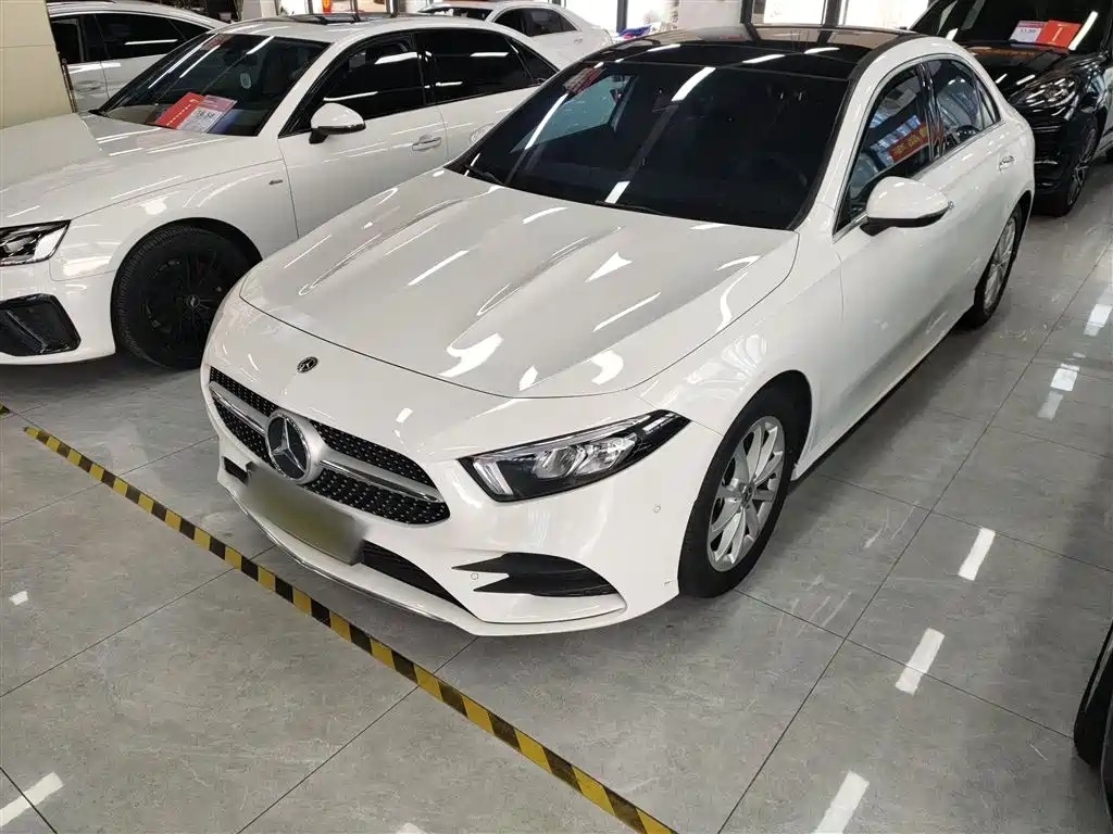 MERCEDES-BENZ CLASS A