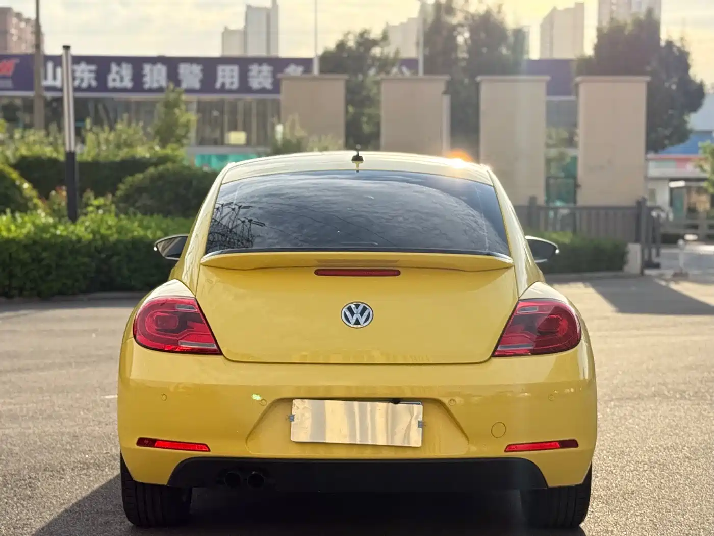 Volkswagen Beetle 2013 1.4TSI Fashion Edition фото 9