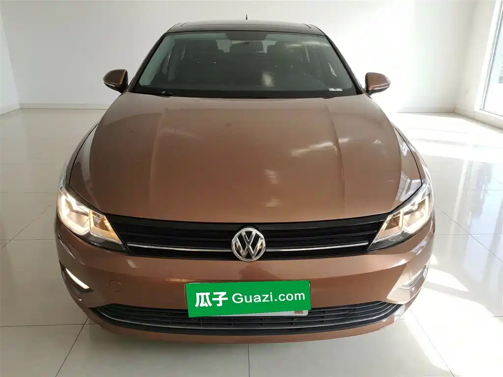 Volkswagen Lamando 2015 280TSI DSG Comfort фото 3