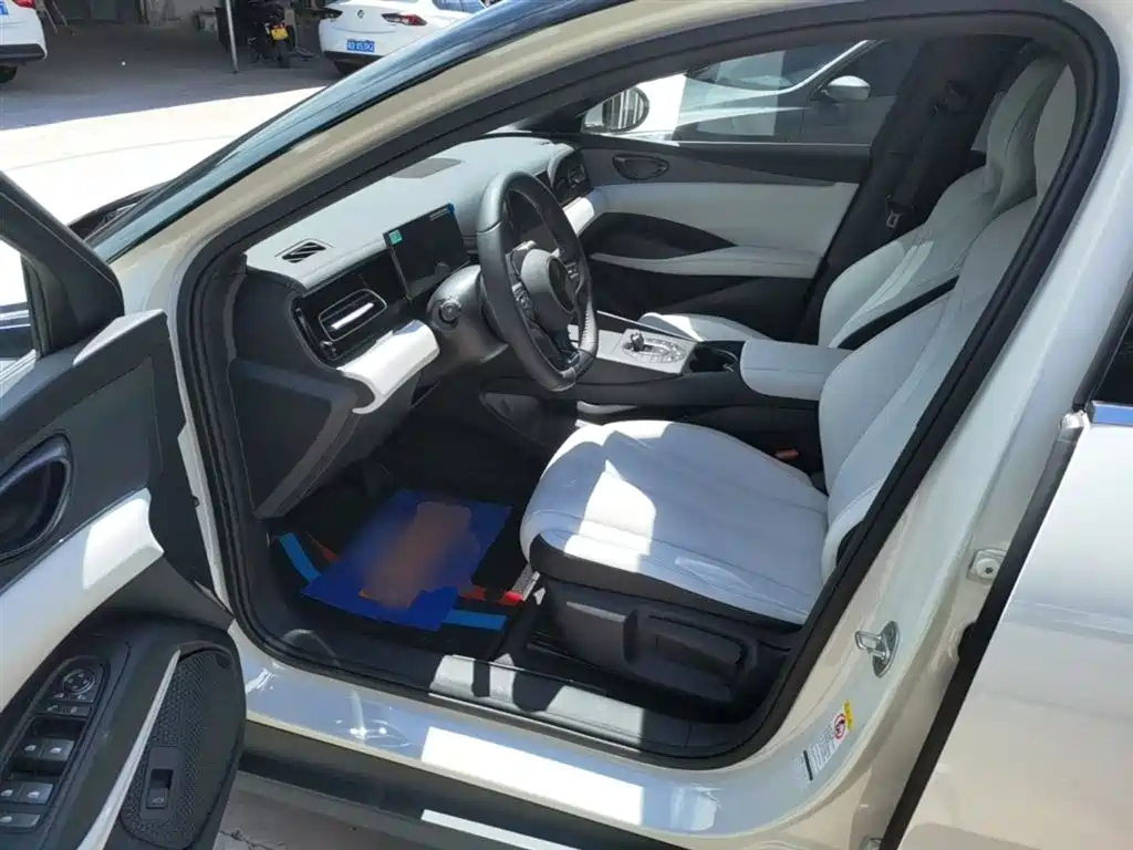 BYD Seal 06 New Energy 2024 DM-i 80KM Luxury фото 15