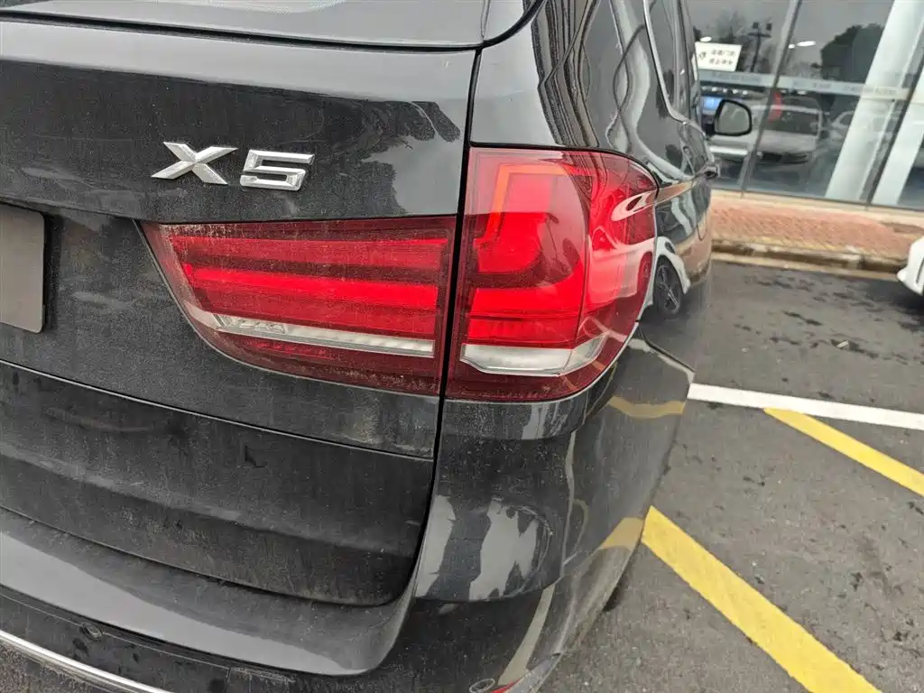 BMW X5 (Import) 2018 xDrive28i фото 8