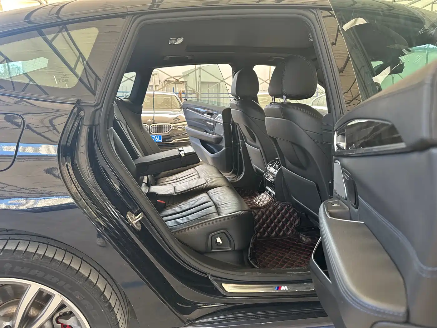 BMW 6 Series GT 2018 630i Luxury Design Package фото 18