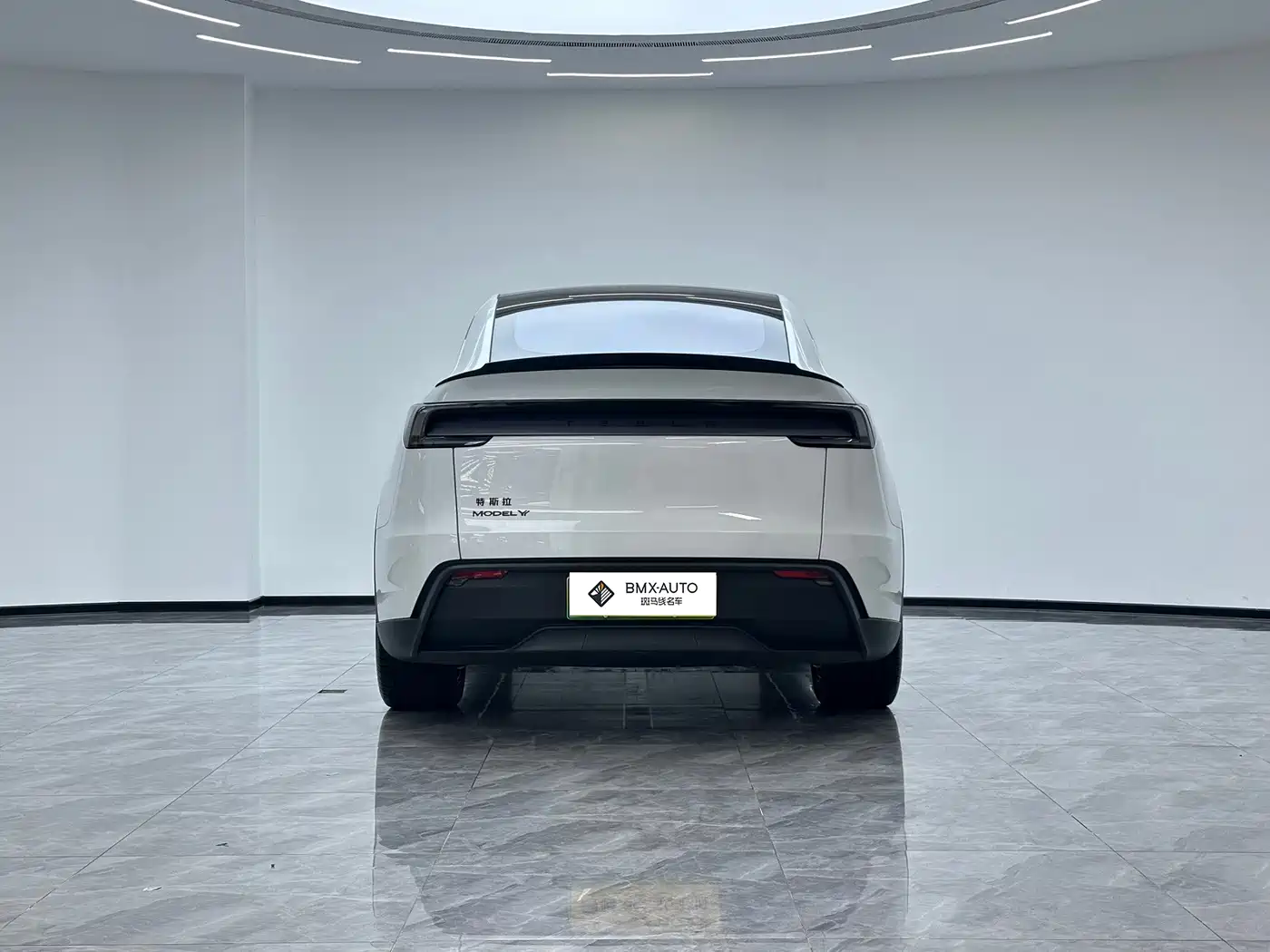 Tesla Model Y L 2026 2025 Facelift Long Range AWD