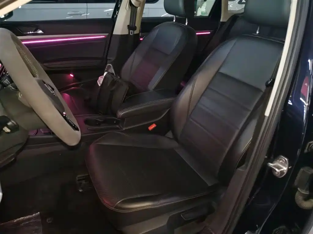 Volkswagen Lavida 2019 1.5L Automatic Comfort Edition China VI фото 8