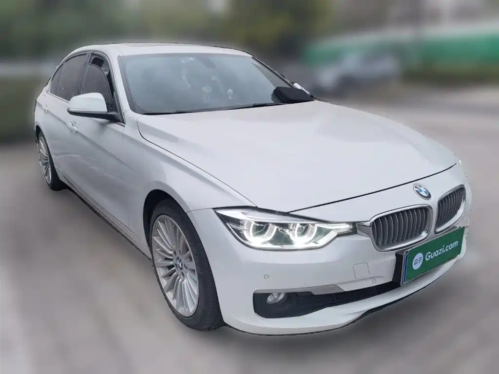 BMW 3 Series 2018 320Li Fashion Style фото 23