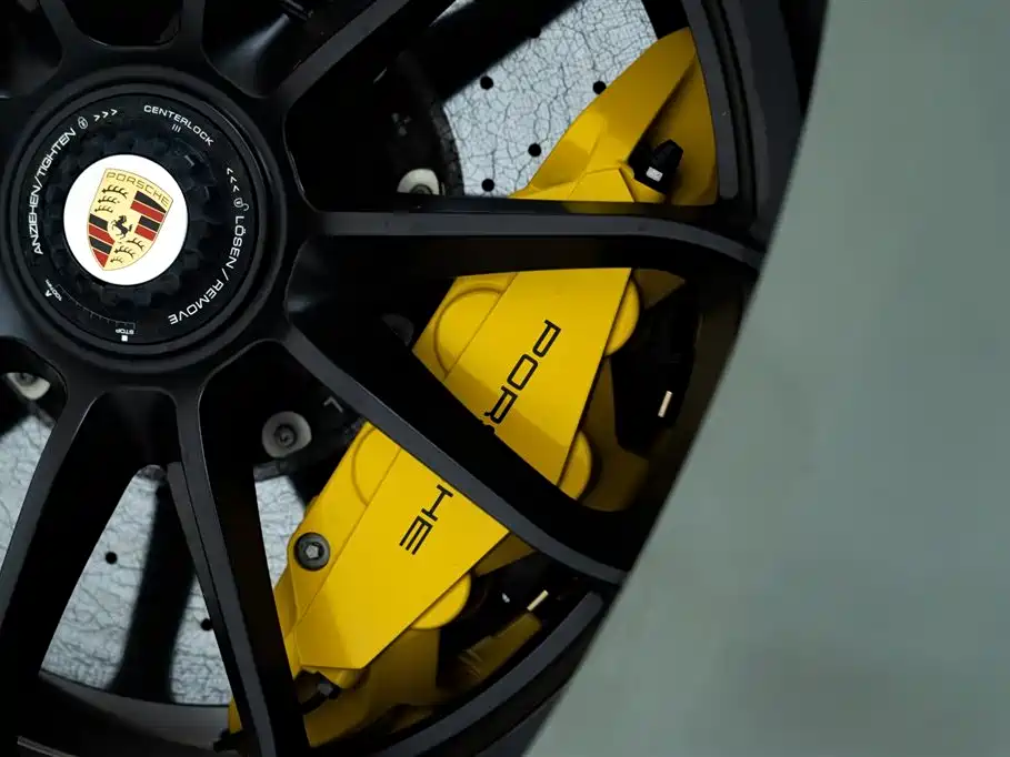 Porsche 911 2022 Turbo S 3.7T фото 8