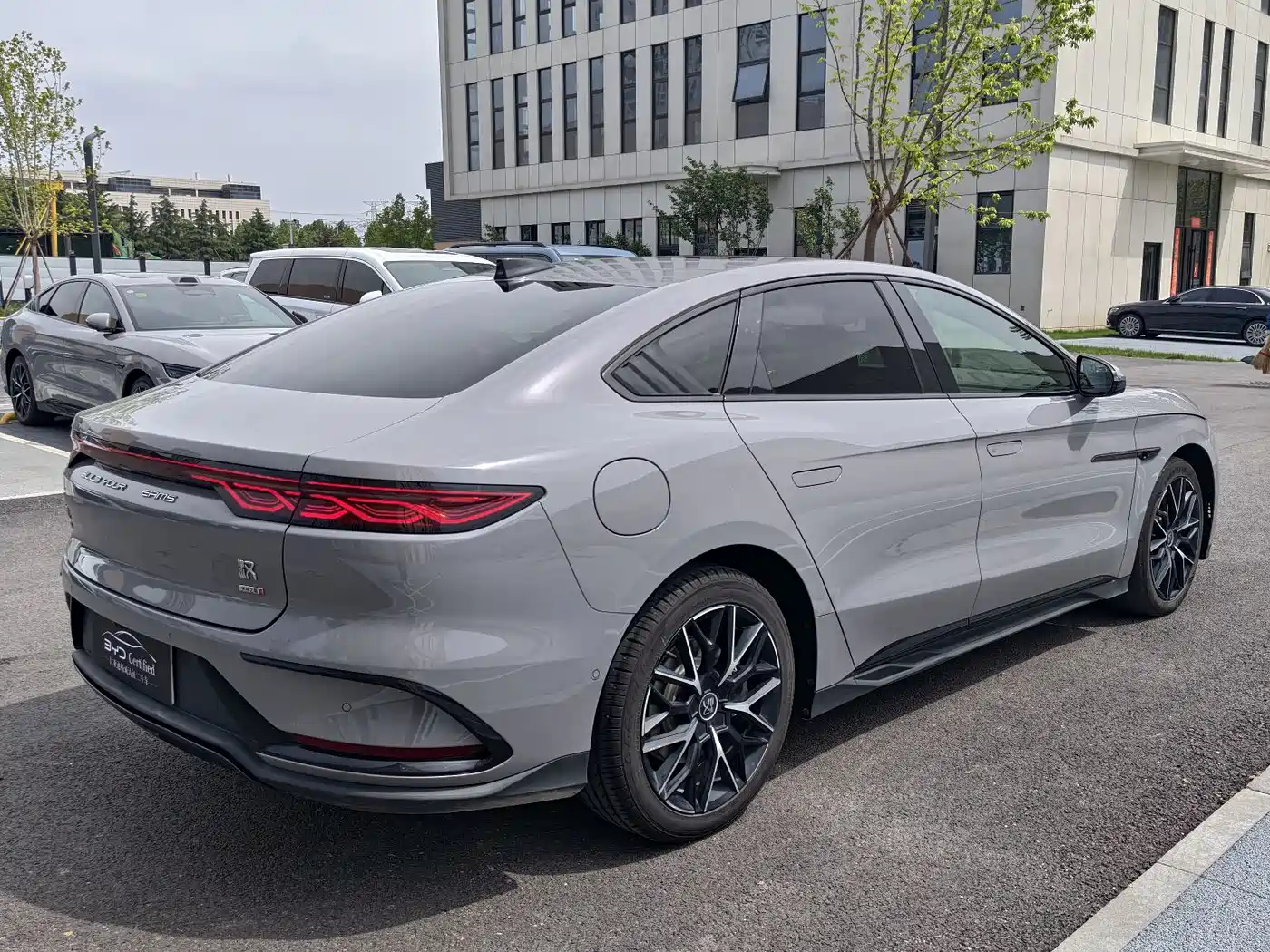 BYD Han 2025 DM-i Smart Driving Edition 125KM LiDAR Flagship фото 9