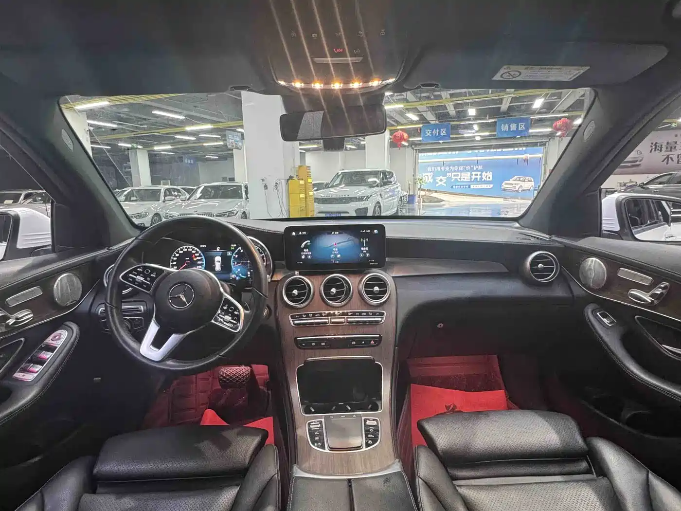 Mercedes-Benz GLC 2022 Facelift GLC 300 L 4MATIC Luxury фото 6