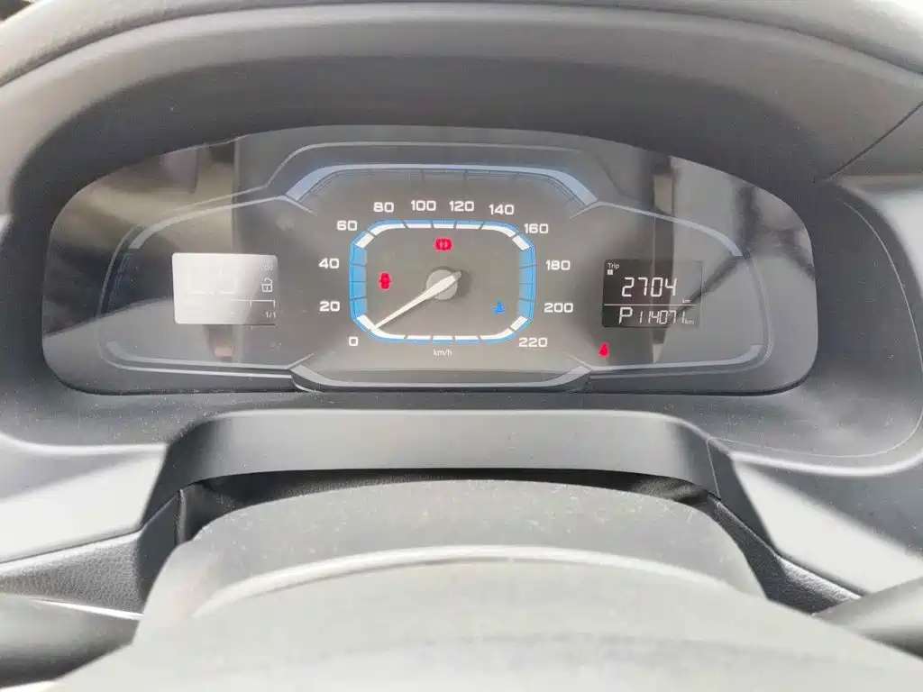 Roewe 360 2015 2015 1.5L Automatic Luxury