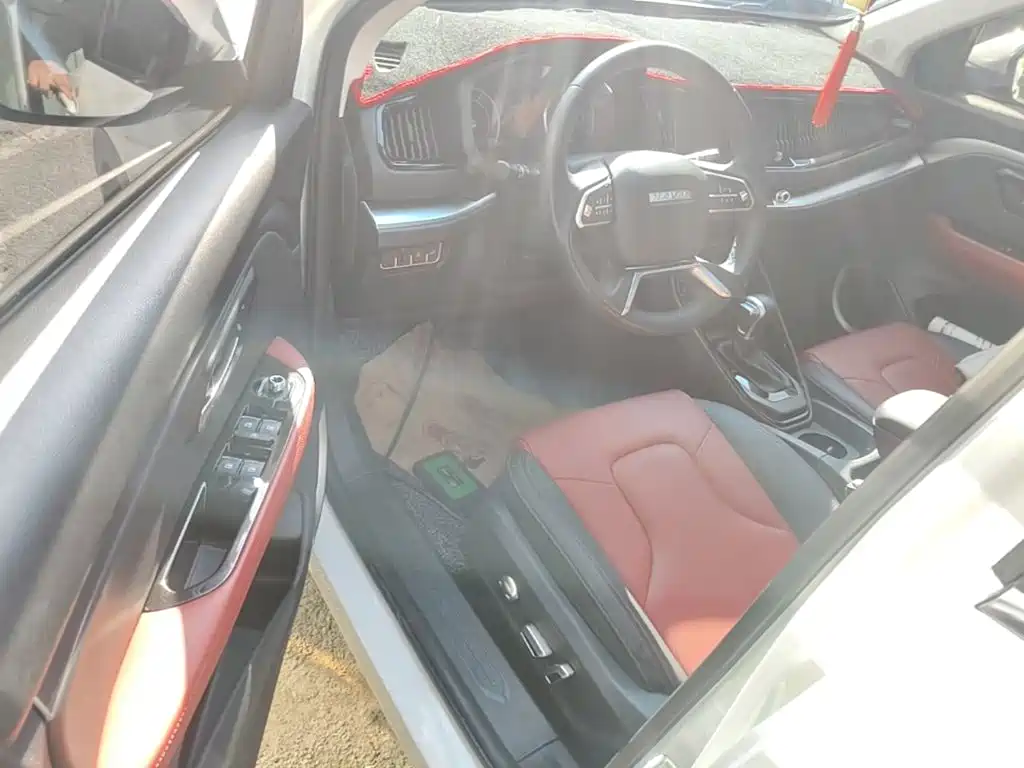 Haval H2s 2019 2018 Red Label 1.5T DCT Smart Elite Type