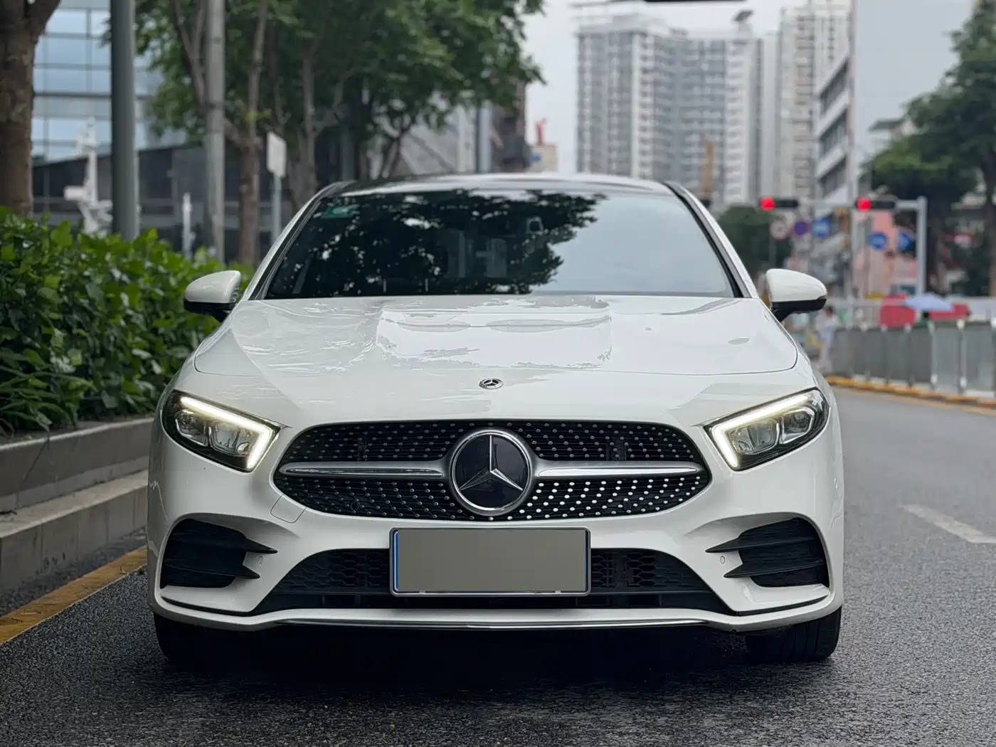 Mercedes-Benz A-Class 2022 Facelift II A 200 L Sport Sedan Fashion фото 2