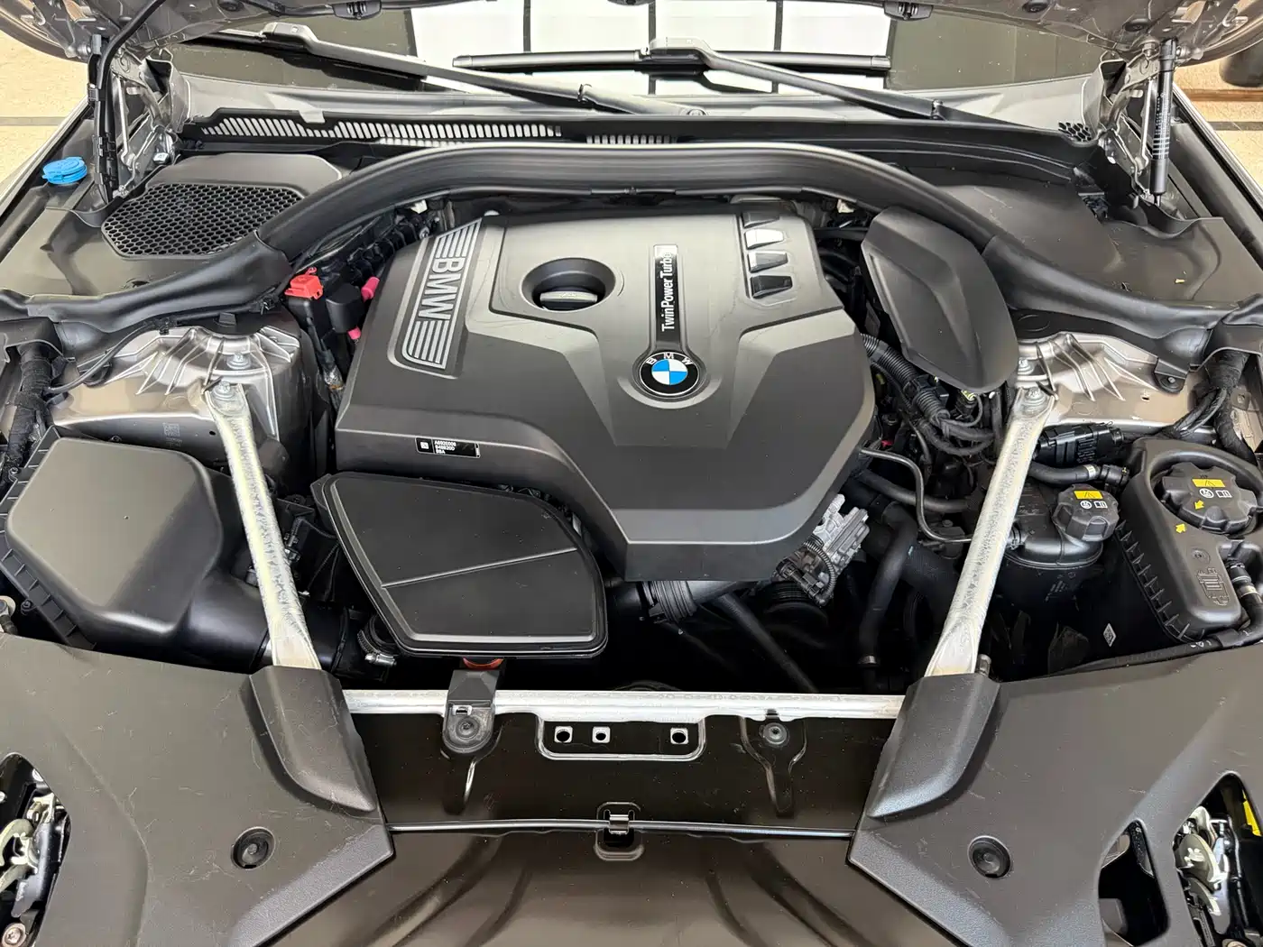 BMW 5 Series 2020 530Li xDrive Luxury Package фото 44