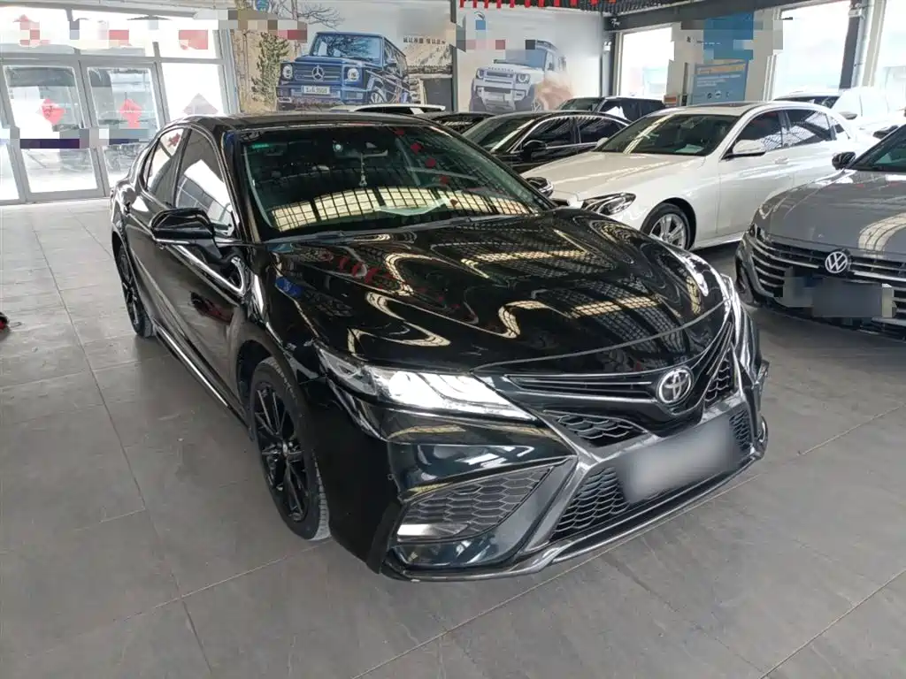 Toyota Camry 2022 2.5S Knight Edition фото 21