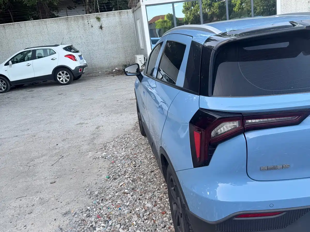 Geely Geometry E Firefly 2022 2022 Prototype Vehicle